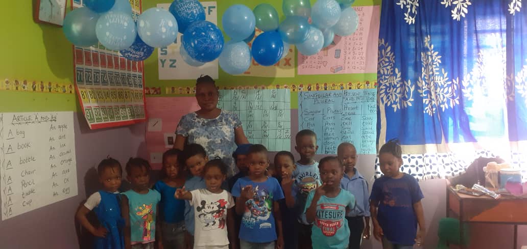 Balloon day in a classroom